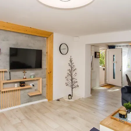 Badia Apartment
